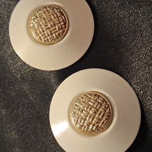 Vintage White and Gold Woven Button Earrings Beautiful & Lightweight.